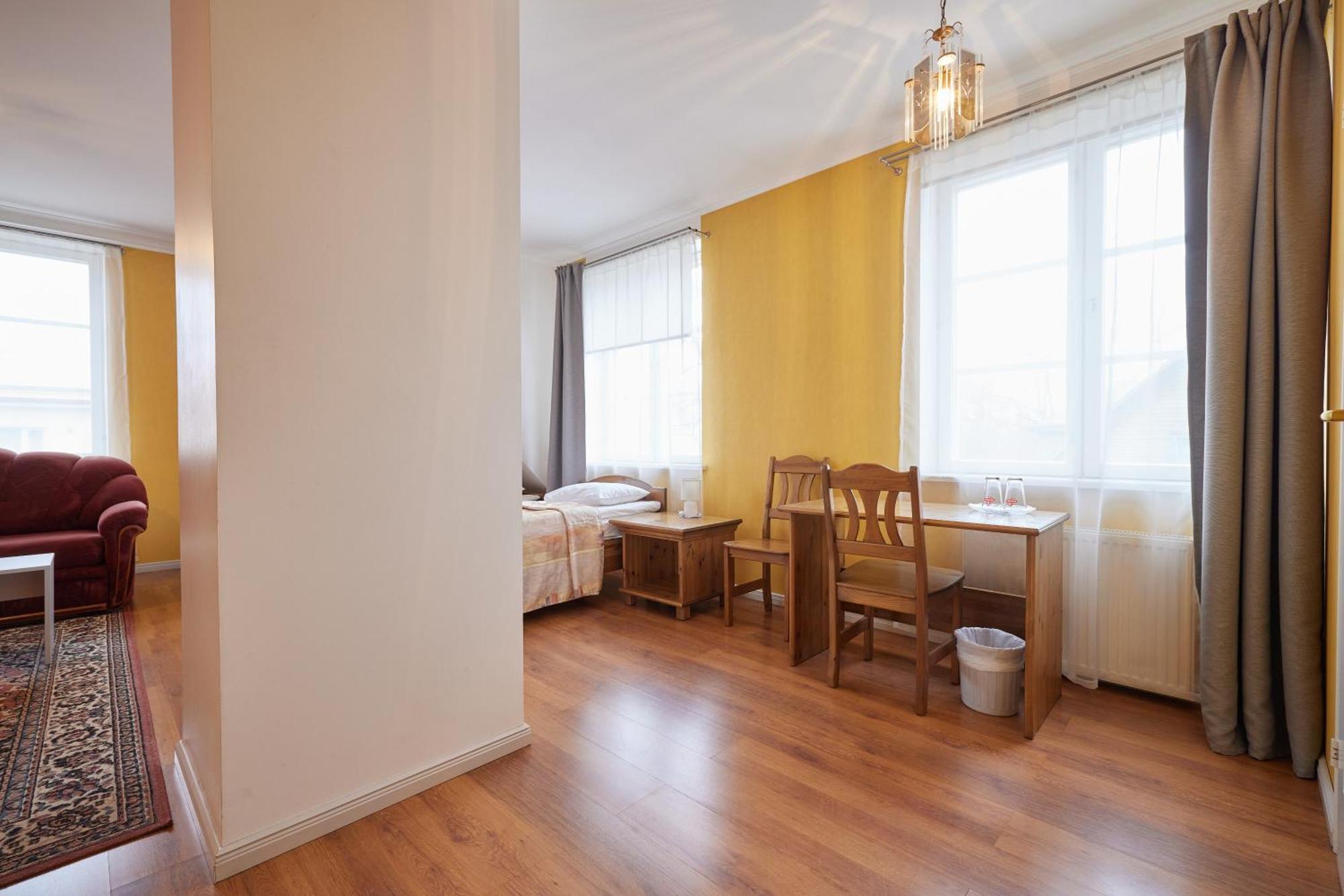 Villa Wesenbergh Rakvere Esterno foto